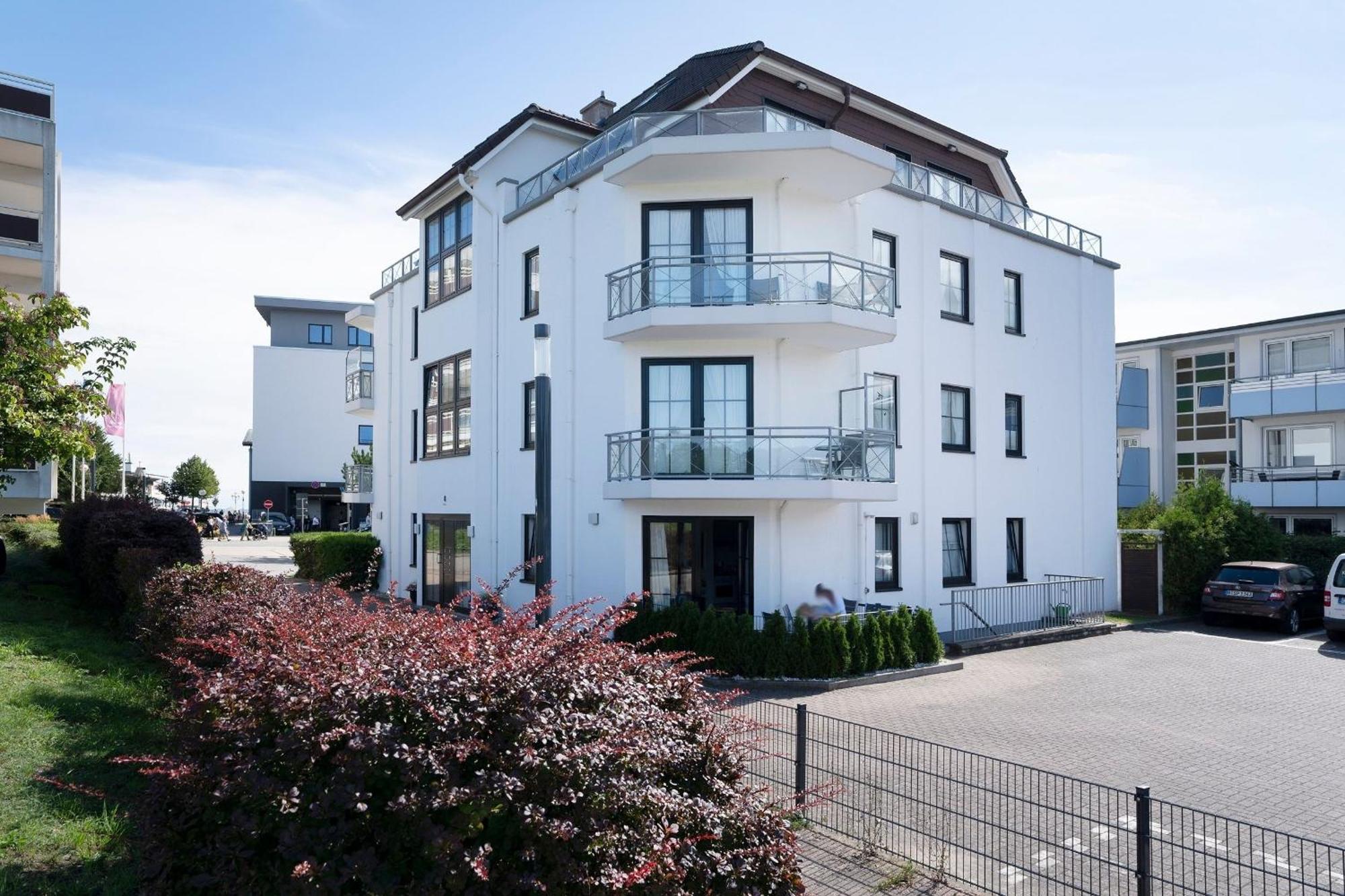 Apartment Haus Titania 12 *